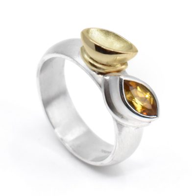 Silver ring, yellow Marquise Citrine and 18ct yellow gold